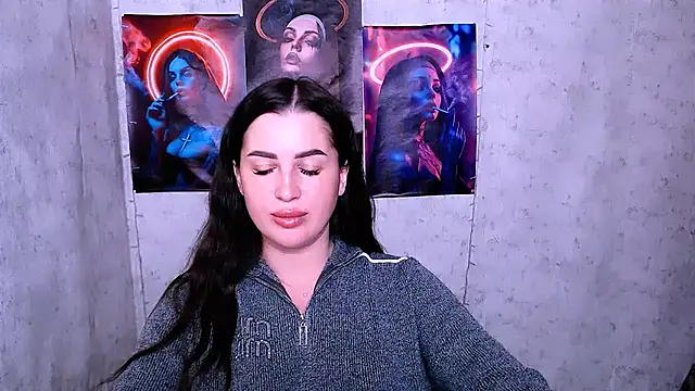 DivaKaily  online show from October 2025 10:18:01 PM