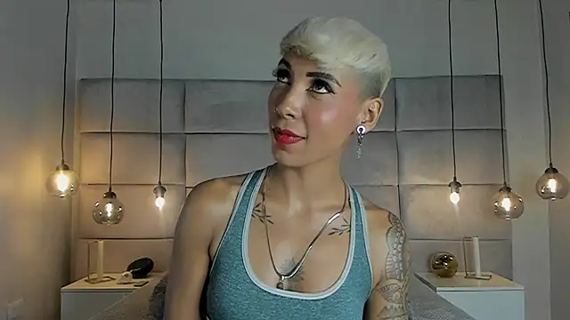 MiaMorgan  online show from February 2025 03:21:01 PM