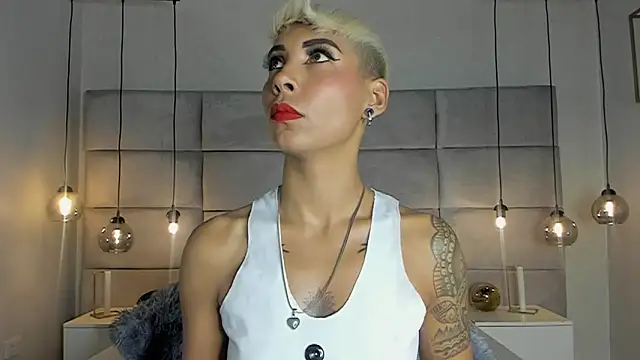 MiaMorgan  online show from February 2025 01:22:01 PM