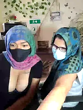 Snapshot of NAJWA-ARAB chatting on December 2024 05:36:02 PM NAJWA-ARAB online show from December 2024 05:36:02 PM