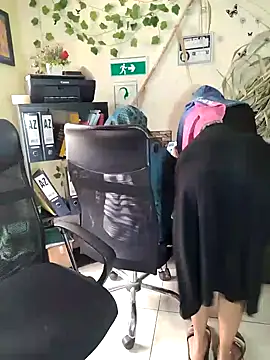 Snapshot of NAJWA-ARAB chatting on December 2024 02:50:01 PM NAJWA-ARAB online show from December 2024 02:50:01 PM