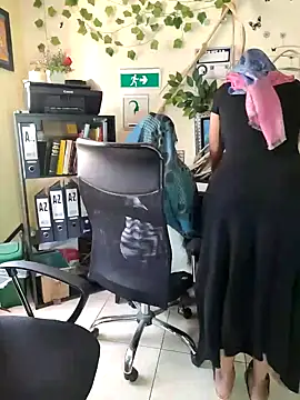 Snapshot of NAJWA-ARAB chatting on January 2025 02:26:01 PM NAJWA-ARAB online show from January 2025 02:26:01 PM