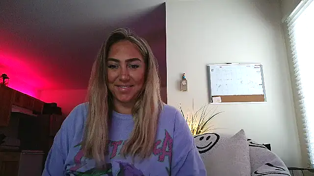 sunshinekisses online show from September 2025 02:20:01 PM