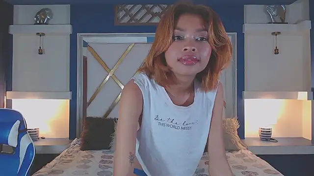 Perla prg online show from February 2025 01:23:02 AM