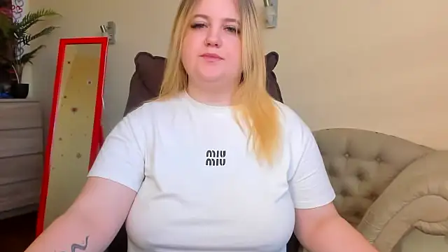 Doliss online show from September 2025 06:15:02 AM