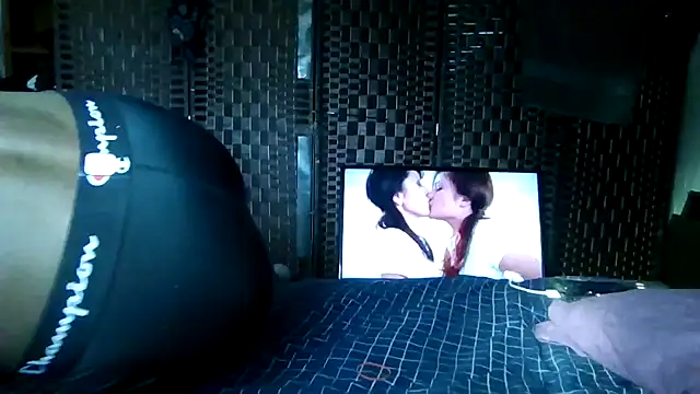 Snapshot of DevinToore chatting on July 2026 01:31:02 AM DevinToore online show from July 2026 01:31:02 AM