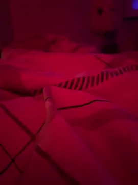 Snapshot of MetalJoint2 chatting on November 2025 10:56:01 PM MetalJoint2 online show from November 2025 10:56:01 PM