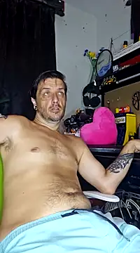 Snapshot of titclitcmndr chatting on February 2025 05:01:02 PM titclitcmndr online show from February 2025 05:01:02 PM