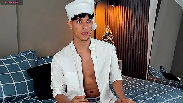 Busterspinter online show from December 2024 04:22:02 AM