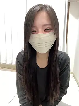 Momo-7777 online show from December 2024 05:20:02 PM