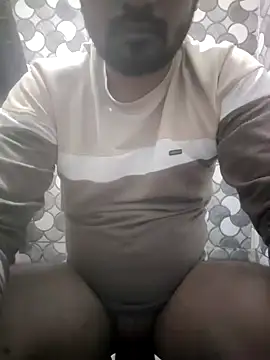 Snapshot of Jayesh_Love chatting on January 2025 04:10:01 AM Jayesh Love online show from January 2025 04:10:01 AM