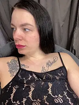 Lola Hale online show from March 2026 06:46:01 PM