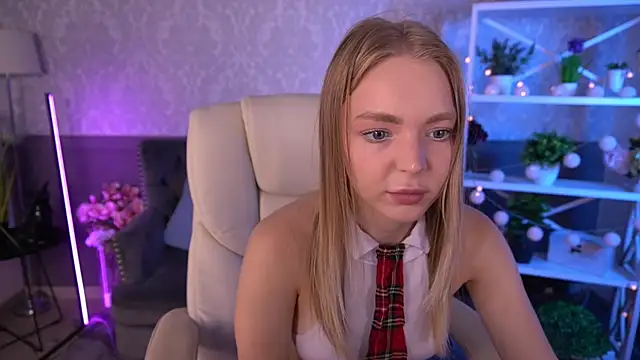 EmilySunshineS online show from September 2025 06:57:02 AM