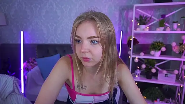 EmilySunshineS online show from September 2025 06:47:02 AM