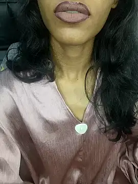 glam goddess online show from December 2024 08:44:01 PM