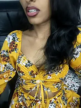 glam goddess online show from December 2024 06:25:01 PM