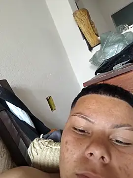 putoso031 online show from December 2025 01:30:01 PM