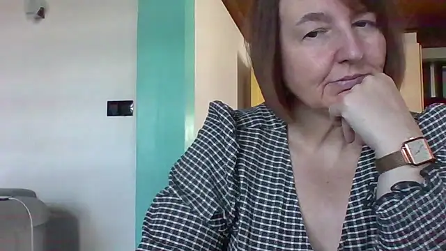 Sandcoq online show from November 2025 10:26:01 AM