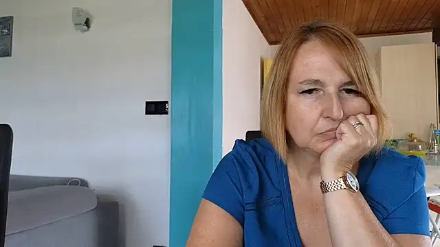 Snapshot of Sandcoq chatting on June 2026 11:43:01 AM Sandcoq online show from June 2026 11:43:01 AM