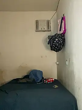 Carolinen online show from January 2026 06:54:02 PM