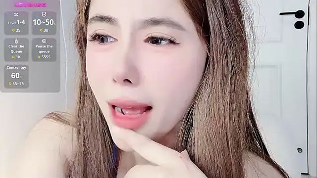 jiaozi-kiss online show from January 2026 12:43:01 PM