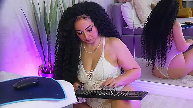 anissia teaser online show from November 2025 06:39:03 AM