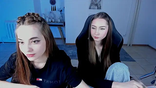 fuunnybunny online show from January 2025 04:38:01 PM