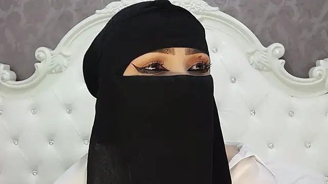 Snapshot of Hajar_Kar chatting on July 2026 05:26:02 AM Hajar Kar online show from July 2026 05:26:02 AM