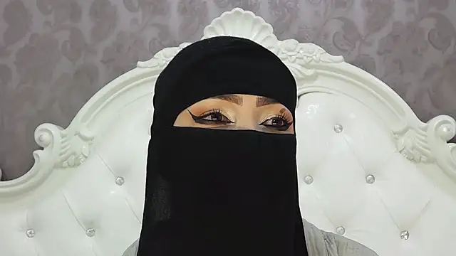 Snapshot of Hajar_Kar chatting on July 2026 06:33:02 AM Hajar Kar online show from July 2026 06:33:02 AM