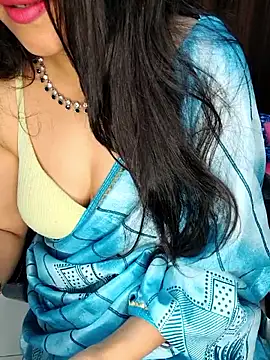 Snapshot of santurmom chatting on January 2026 05:29:02 PM santurmom online show from January 2026 05:29:02 PM