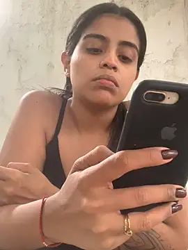 sweetsofia18 online show from February 2026 05:16:02 PM