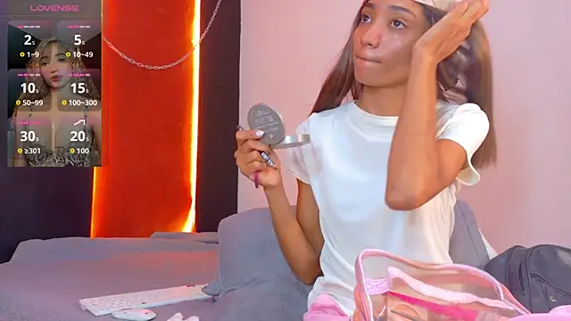 Snapshot of Charlotte_Love10 chatting on February 2026 12:26:01 PM Charlotte Love10 online show from February 2026 12:26:01 PM