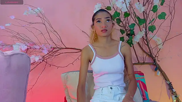 Charlotte Love10 online show from April 2026 11:59:01 AM