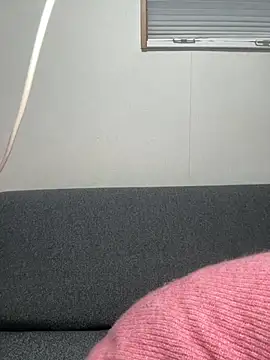 Snapshot of -x_MIU_x chatting on February 2026 10:09:01 AM -x MIU x online show from February 2026 10:09:01 AM