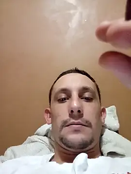 chicomalo3024 online show from February 2025 12:38:02 AM