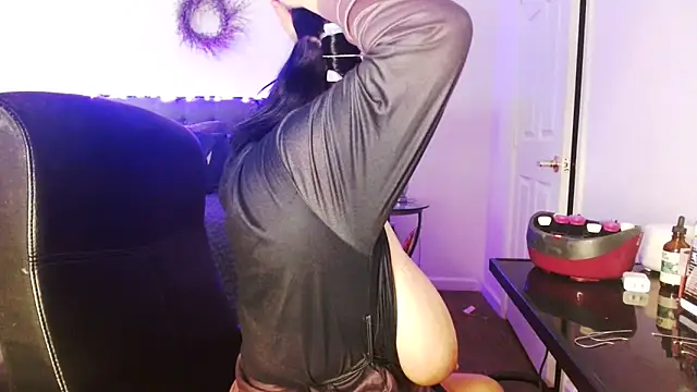 AlyssiaAmoreXO online show from March 2026 04:07:02 PM