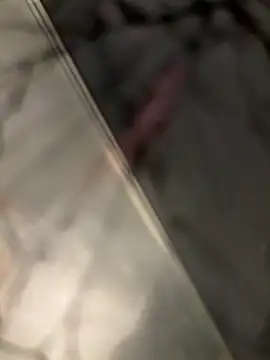 lescro95  online show from October 2025 07:02:02 PM