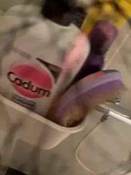 Snapshot of lescro95_ chatting on February 2026 06:33:02 PM lescro95 online show from February 2026 06:33:02 PM