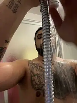 Dikkiduohottt online show from February 2025 06:54:02 PM