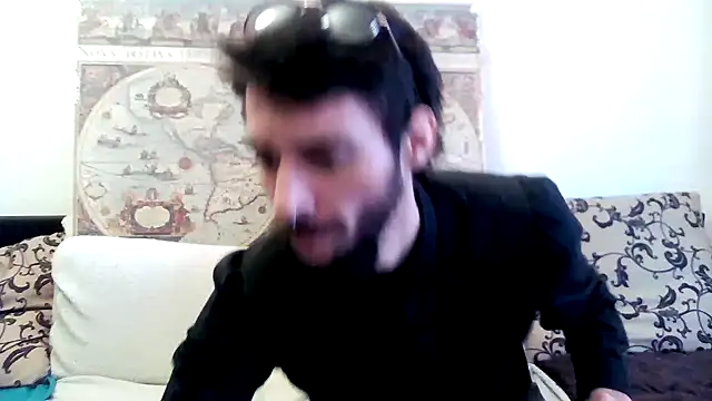 Snapshot of casualtimepassenger chatting on March 2025 02:35:02 PM casualtimepassenger online show from March 2025 02:35:02 PM