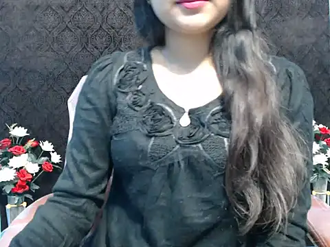 Snapshot of Wish_Queen chatting on February 2025 02:37:01 PM Wish Queen online show from February 2025 02:37:01 PM