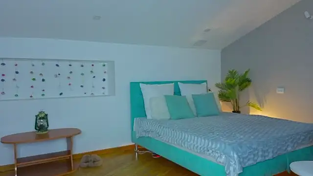 Snapshot of L1ittle_kitty_ chatting on February 2026 06:11:02 AM L1ittle kitty online show from February 2026 06:11:02 AM