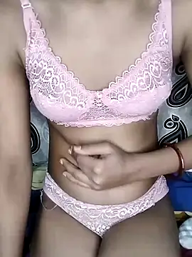 Snapshot of Alina_fun chatting on December 2024 10:50:01 PM Alina fun online show from December 2024 10:50:01 PM