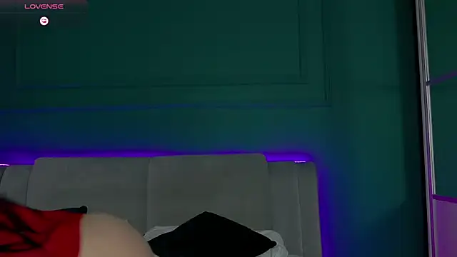 AllisonSky online show from April 2026 06:14:02 PM