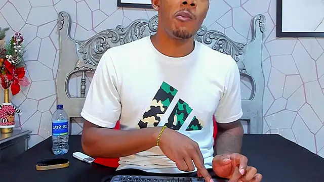 jackmacson online show from December 2024 10:23:01 PM