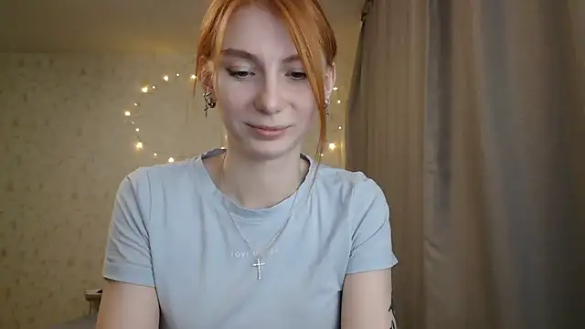 Snapshot of KateBunny chatting on January 2025 03:51:02 PM KateBunny online show from January 2025 03:51:02 PM