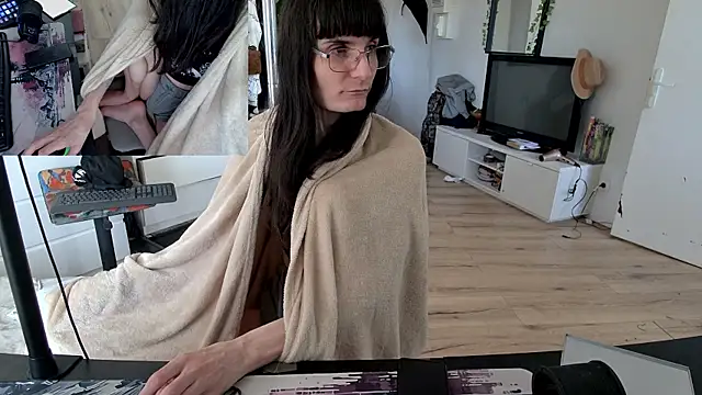 CeriseLapine online show from November 2025 07:54:01 AM