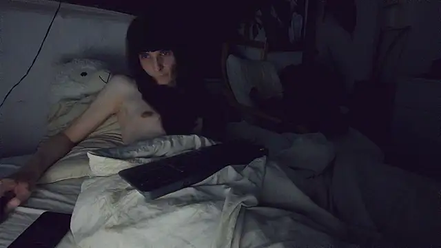 Snapshot of CeriseLapine chatting on February 2026 09:55:01 PM CeriseLapine online show from February 2026 09:55:01 PM