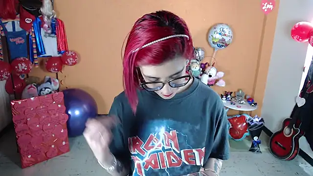 MissMiia2 online show from March 2025 03:50:02 PM