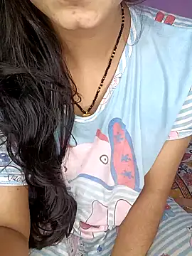 Snapshot of Diamond_queeen chatting on January 2025 11:35:01 AM Diamond queeen online show from January 2025 11:35:01 AM